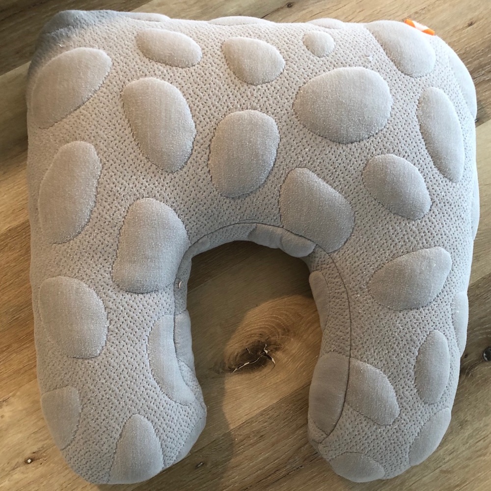Nook Niche Organic Nursing Pillow